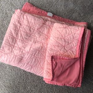 Pillowfort twin quilt set (used)